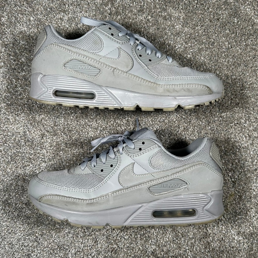 Nike Air Max 90 Wolf Grey Mens Sneakers US 10 CN8490-001 Low Top Running Shoes